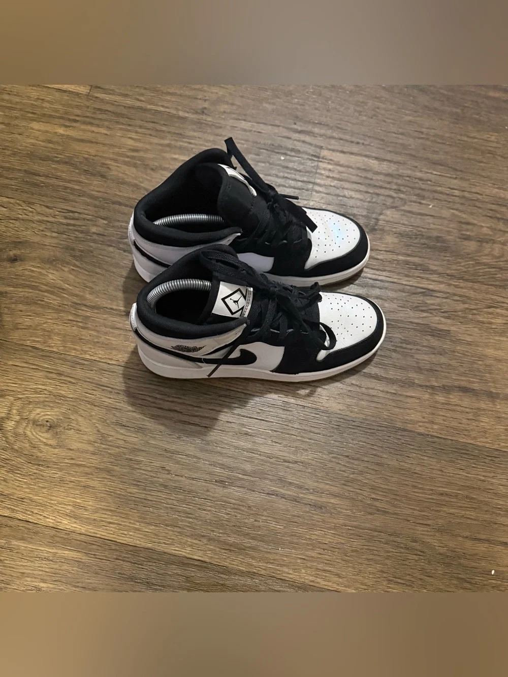 Nike Air Jordan 1 Mid Men's Sneakers - Black/White Size 6